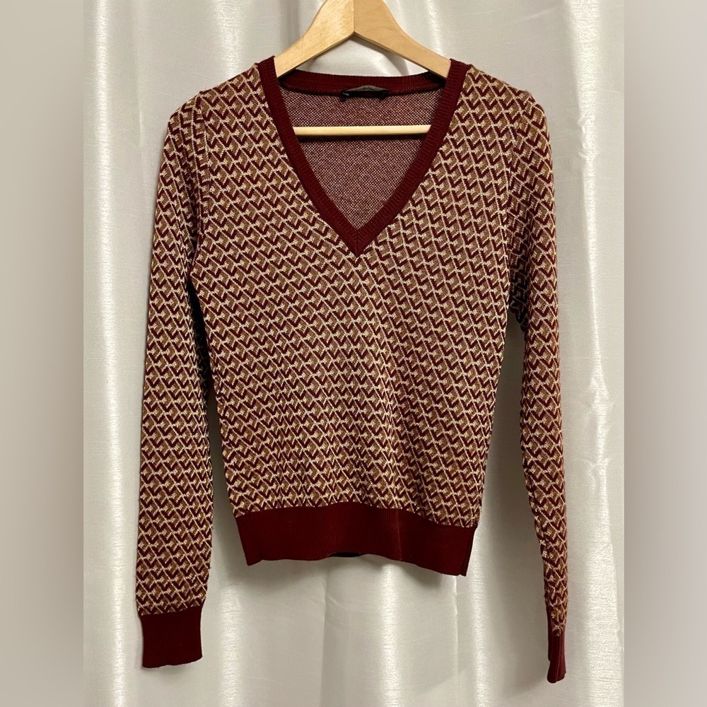 Zara - V neck long sleeve sweater - Picture 2 of 8
